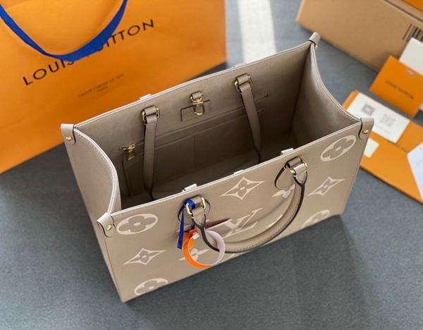 ルイヴィトンバッグ着用イメージ